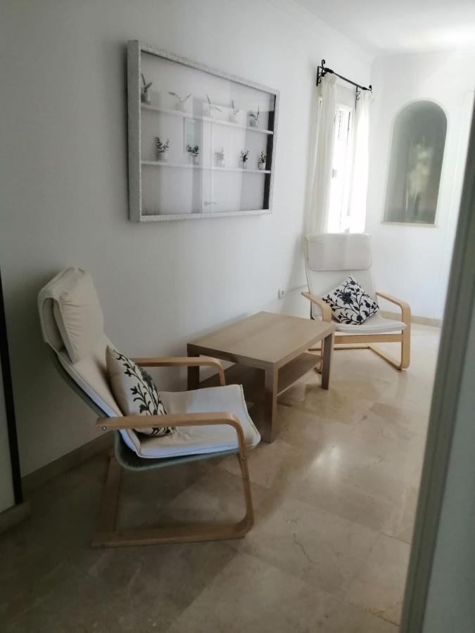 Room In Lovely Cottage House Habitaciones En Chalet En Cadiz San Fernando Luaran gambar