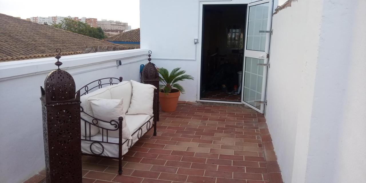 Room In Lovely Cottage House Habitaciones En Chalet En Cadiz San Fernando Luaran gambar